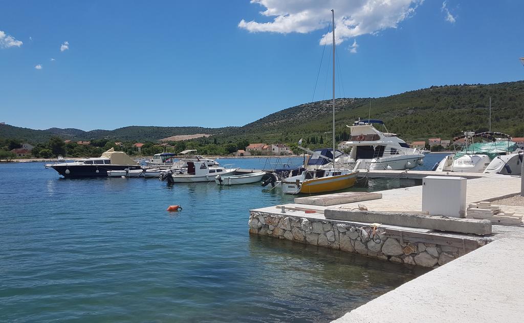 Apartment Adis Σίμπενικ Εξωτερικό φωτογραφία